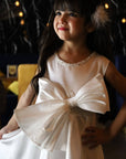 Little Girl Dress in White with Fyonka and Pearl | فستان اطفال راقي للحفلات