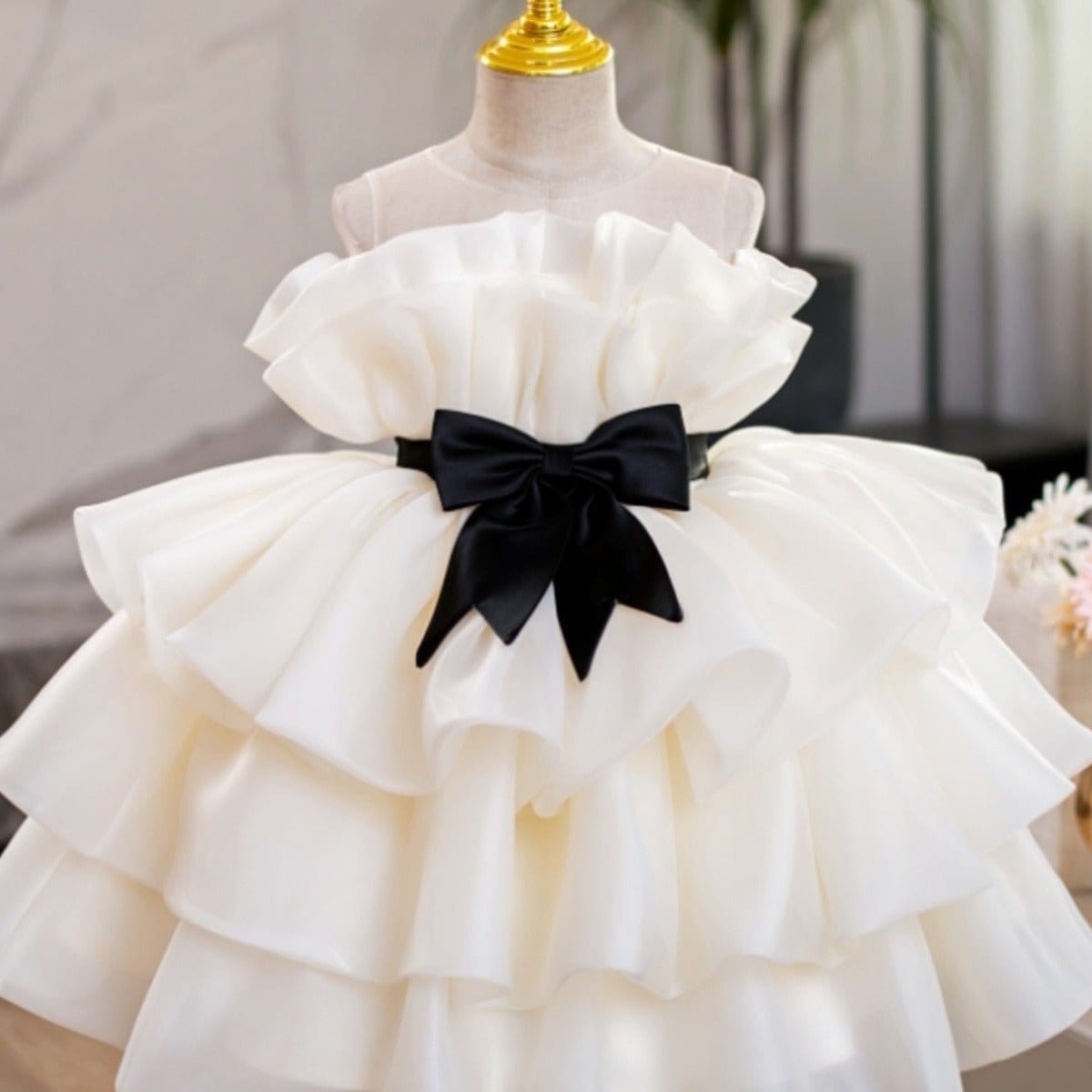 Luxury White Dress Champagne / 80cm (12M)