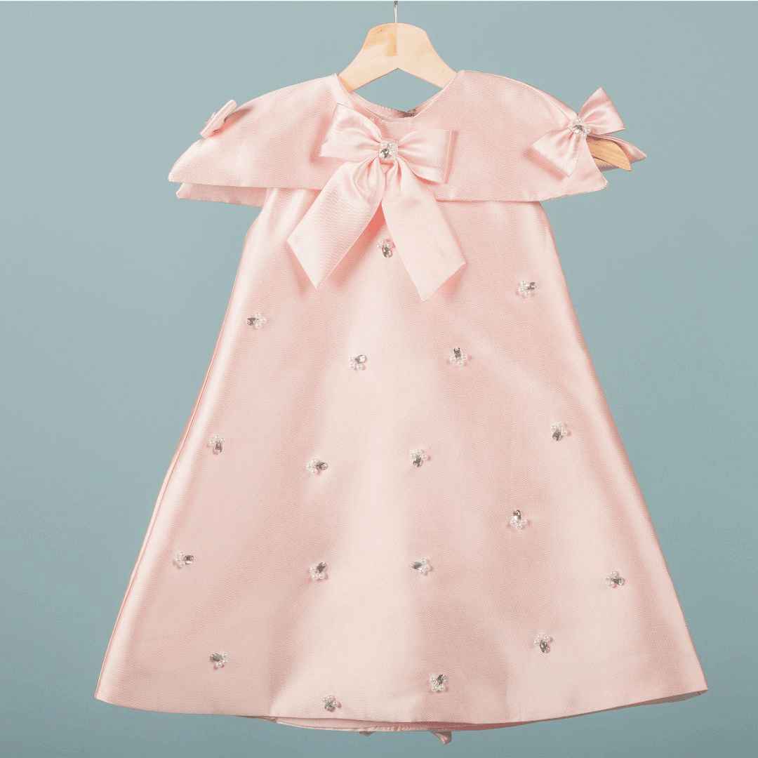 Dressing to Impress: Choosing the Perfect Occasion Dresses for Your Little One..