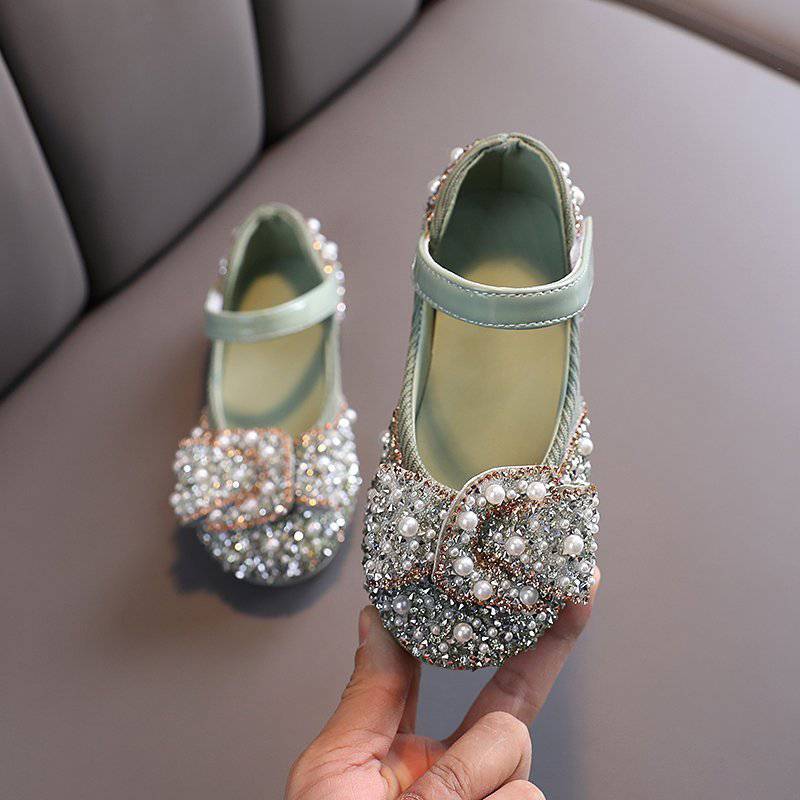 toddler shoes in green for parties and birthdaylittle girl toddler shoes for parties and birthday and wedding with gold pearl leather حذاء اطفال للحفلات 