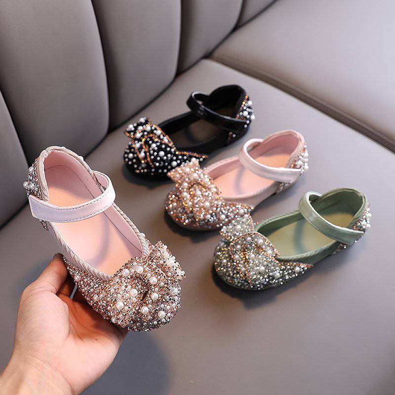 little girl party shoes  in silver little girl toddler shoes for parties and birthday and wedding with gold pearl leather حذاء اطفال للحفلات 