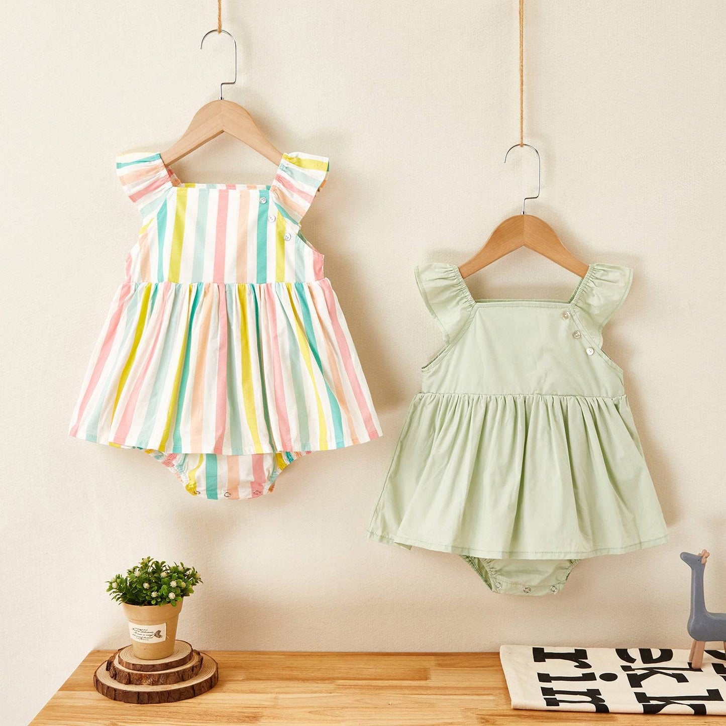 Minimalist summer dresses - LITTLE BEDOUIN