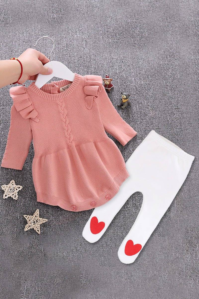 baby winter dress for little girl in pink color with detail, long sleeve
فستان بنات شتوي يومي
