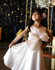 Little Girl Dress in White with Fyonka and Pearl | فستان اطفال راقي للحفلات, فساتين اطفال فخمه